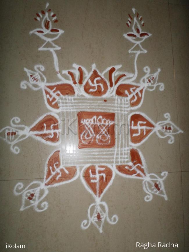 Rangoli: FRIDAY PADIKOLAM