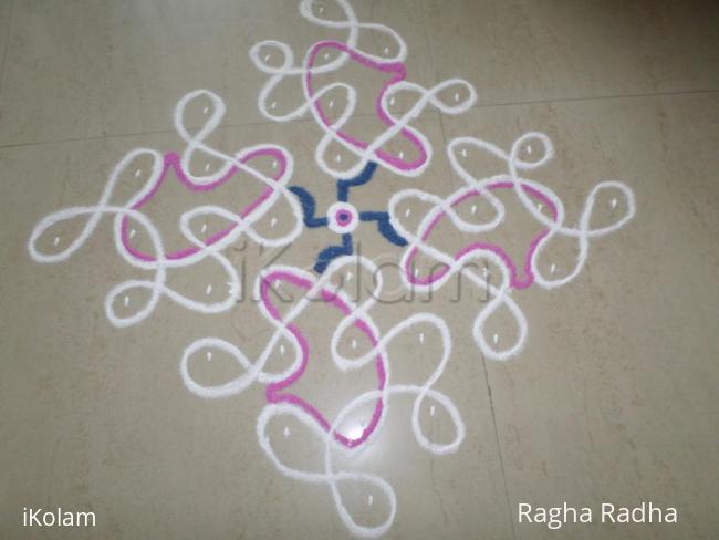 Rangoli: CHIKKU & KIDNEY SHAPES