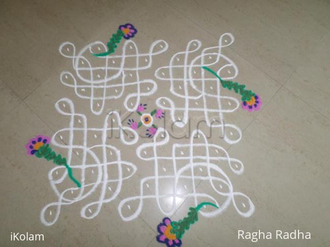 Rangoli: Chikku Bouquet