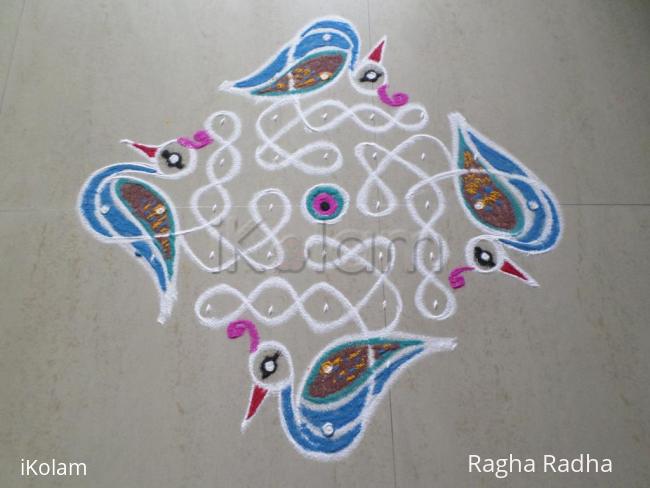 Rangoli: LITTLE PEAHENS