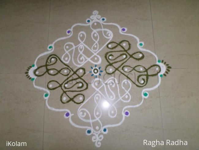 Rangoli: CHIKKU DESIGN