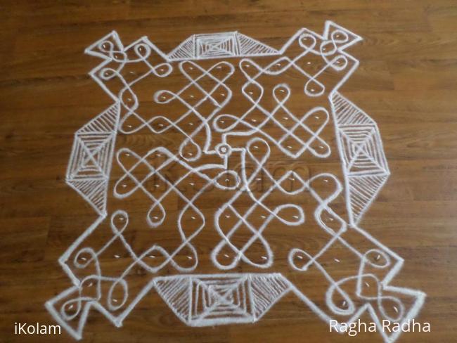 Rangoli: 7X7 Easy Chikku Rangoli