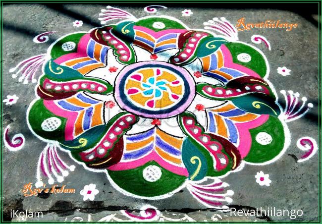 Rangoli: Rev's margazhi kolam 5.