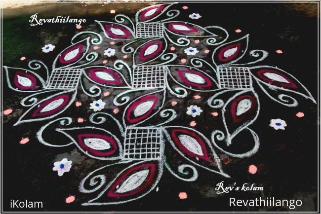 Rangoli: Rev's simple easy kolam.