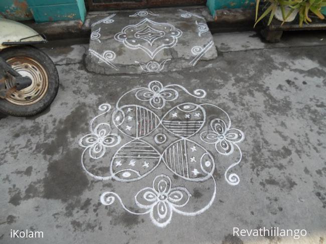 Rangoli: Daily kolam simple.