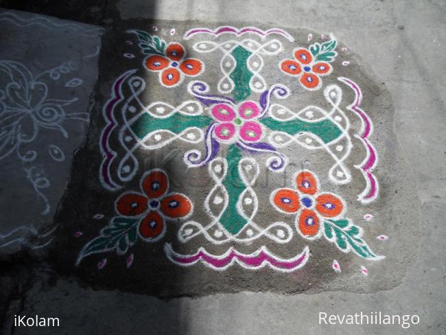 Rangoli: Chikku kolam, flowers combined.