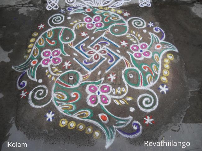 Rangoli: Rev's flowerparrot with swesthik, new try.