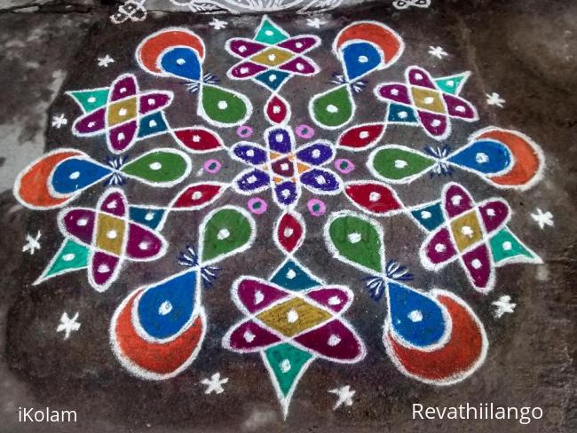 Rangoli: Rev's margazhi kolam 18.