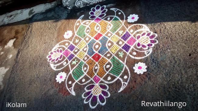 Rangoli: Rev's daily kolam. Chikku 23.