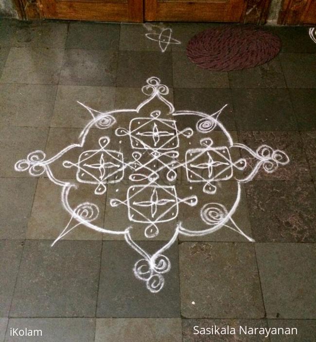 Rangoli: White n white