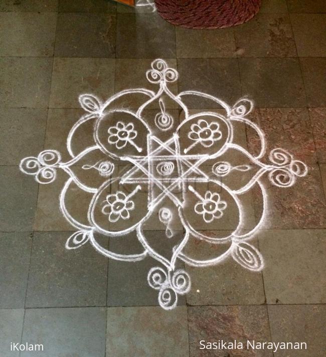 Rangoli: White n white 