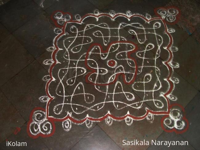 Rangoli: dotted chikku kolam