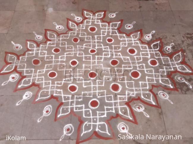 Rangoli: margazhi kolam