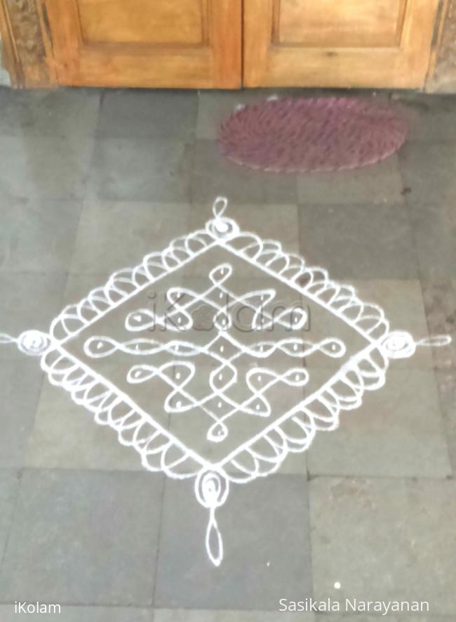 Rangoli: Tuesday kolam