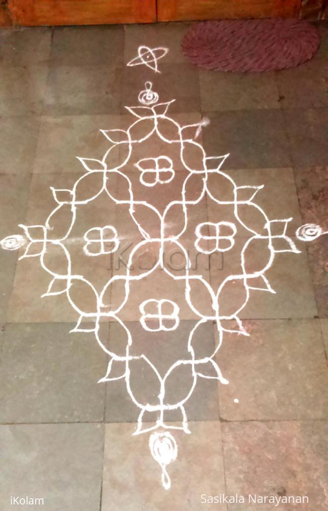 Rangoli: Tuesday kolam