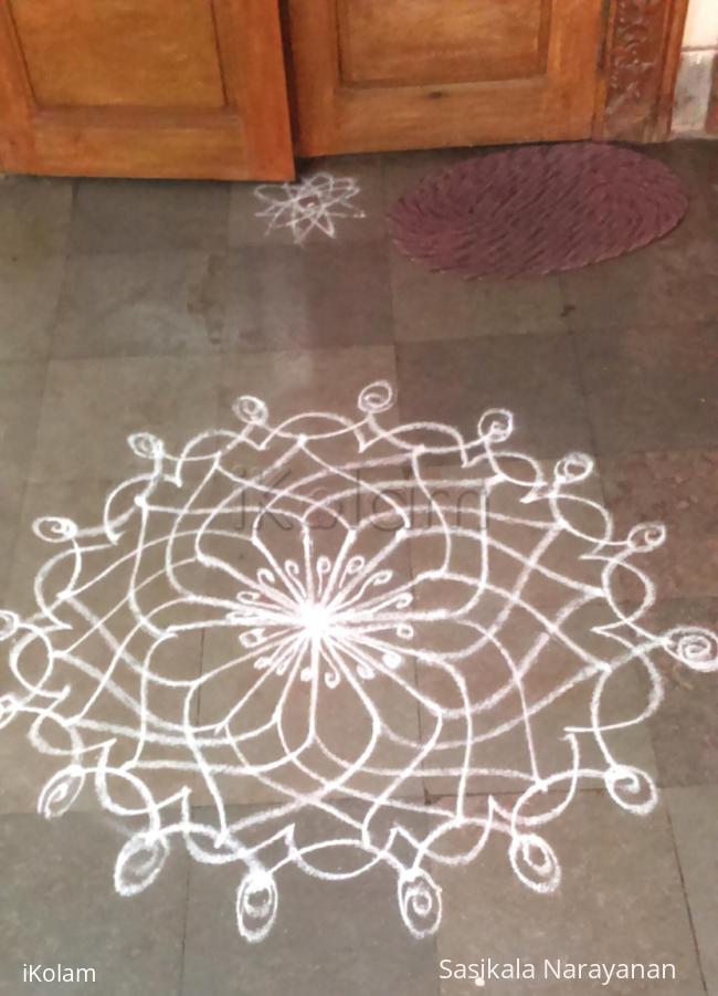 Rangoli: Tuesday kolam