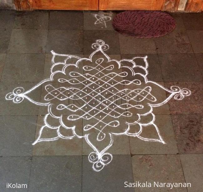 Rangoli: White n white