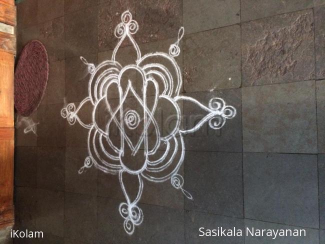 Rangoli: White n white