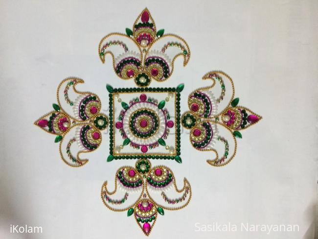 Rangoli: Kundan rangoli