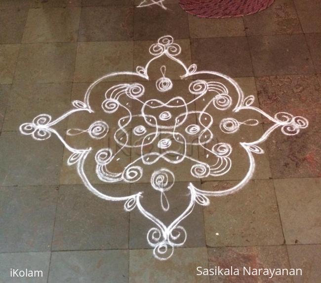 Rangoli: White n white