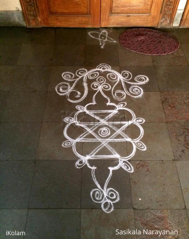 Rangoli: White n white 