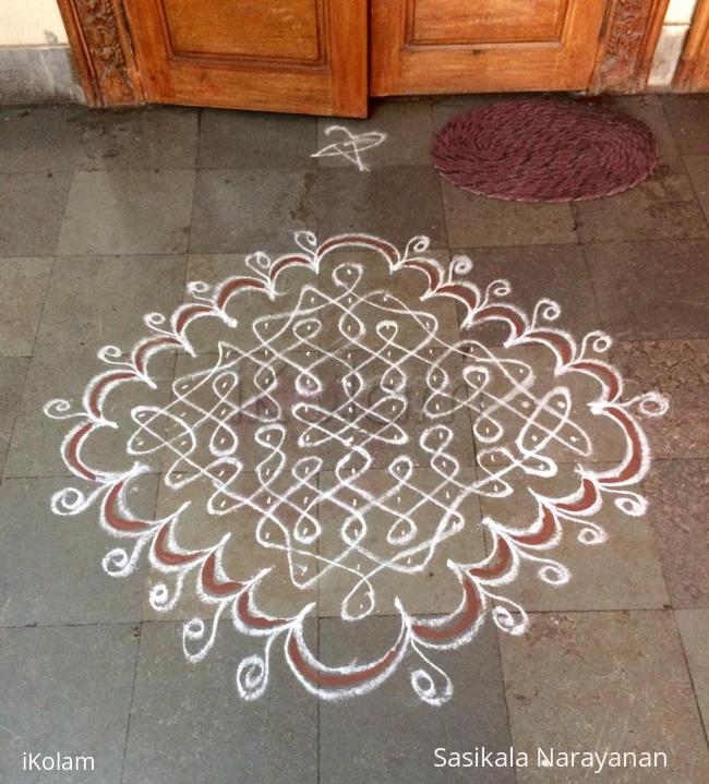 Rangoli: Krithigai kolam