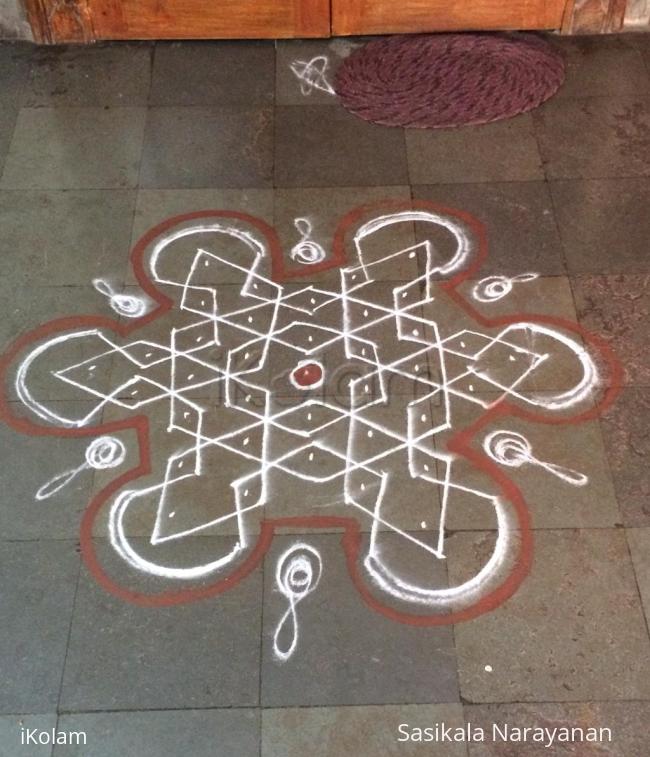 Rangoli: White n white