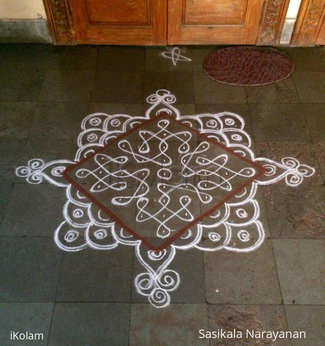 Rangoli: White n white