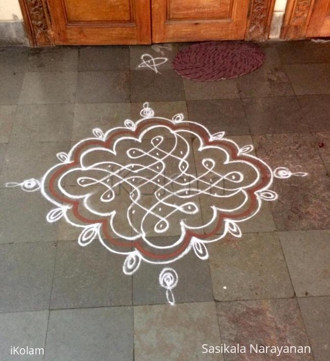 Rangoli: White n white