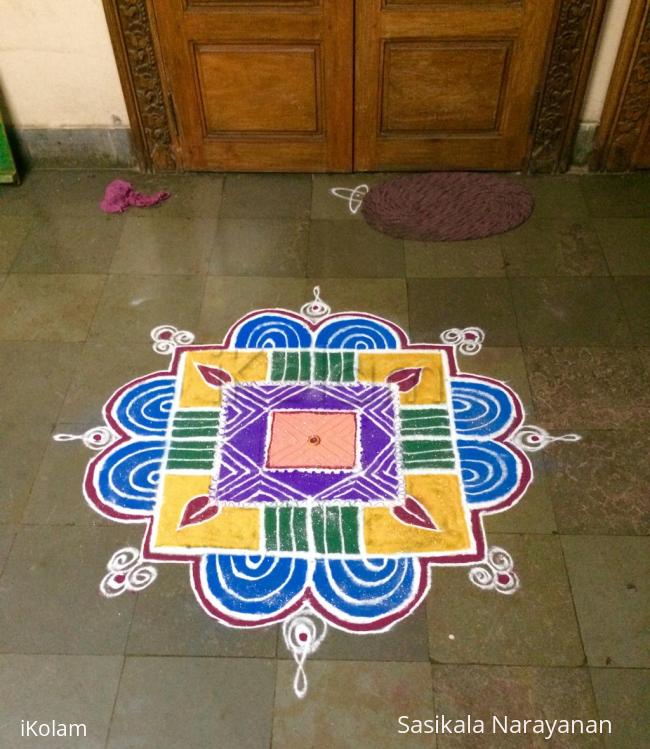 Rangoli: Kolam on varalakshmi pooja