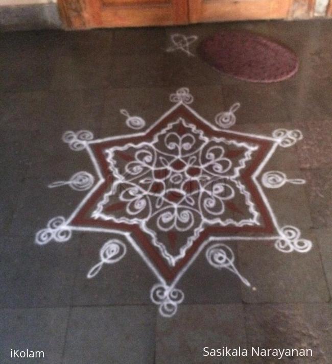 Rangoli: Sasi white n white 8