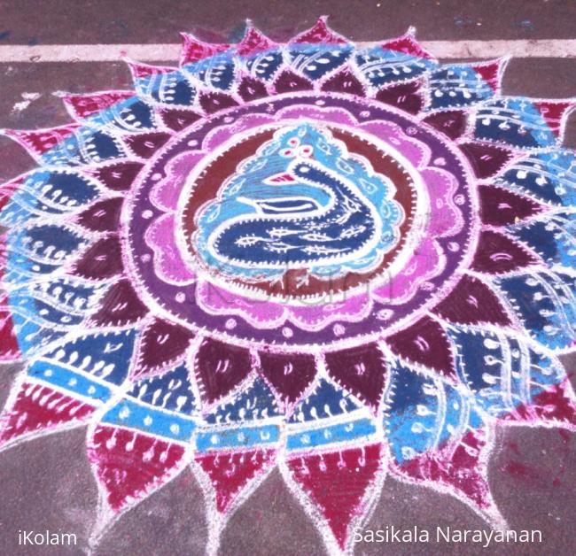 Rangoli: Colours kolam