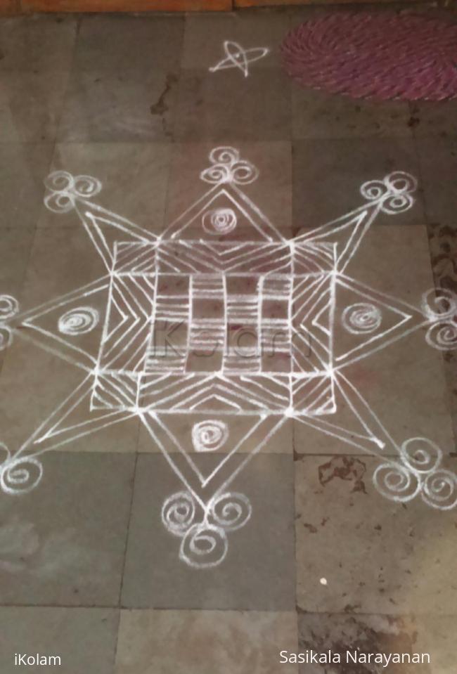 Rangoli: Friday kolam 