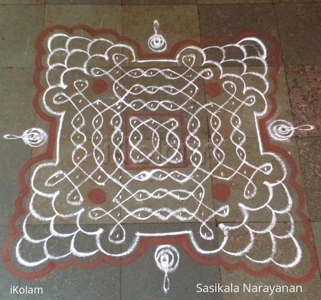 Rangoli: Thai friday kolam