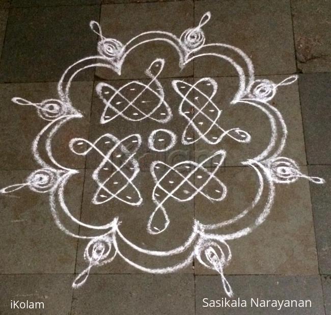 Rangoli: Simple kolam 