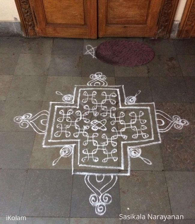 Rangoli: White n white