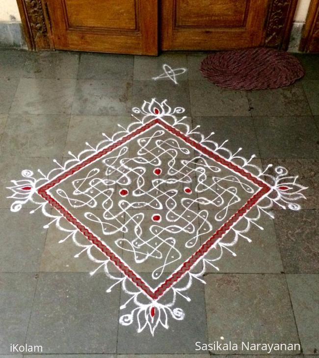 Rangoli: Navarathiri kolam