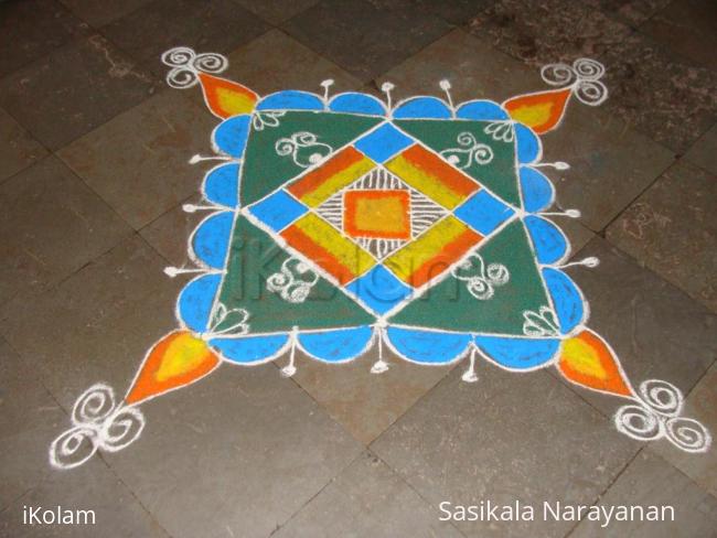 Rangoli: Navarathiri kolam