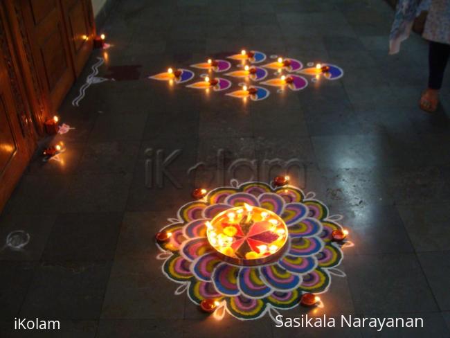 Rangoli: neighbourhood  kolams