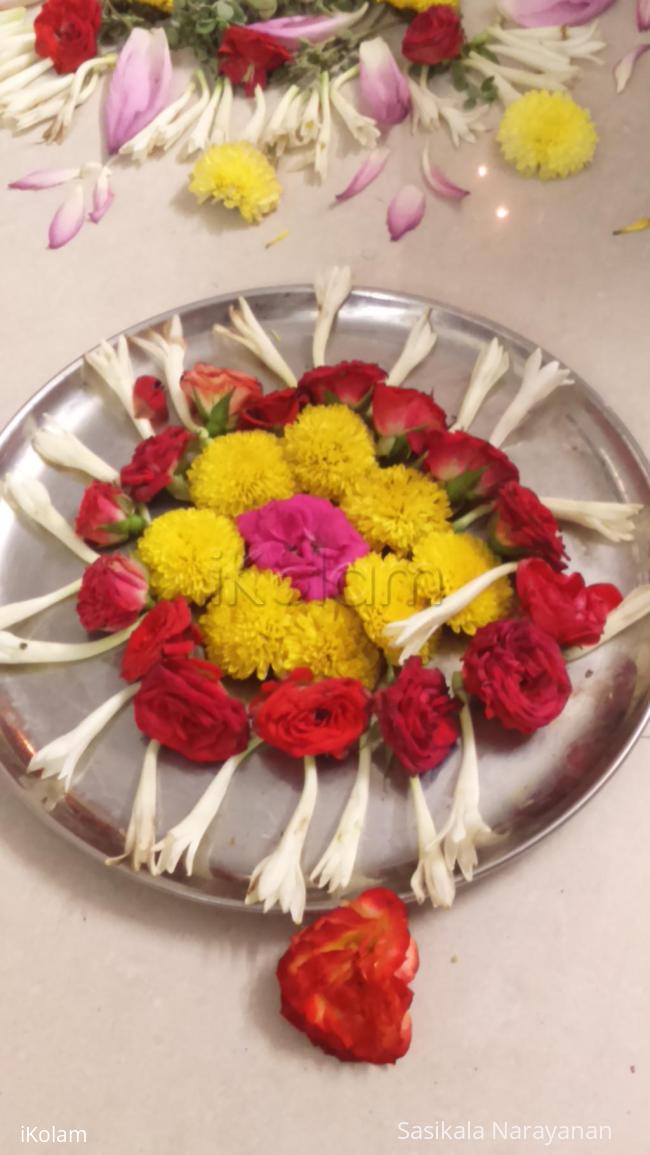 Rangoli: Poololam for navarathiri