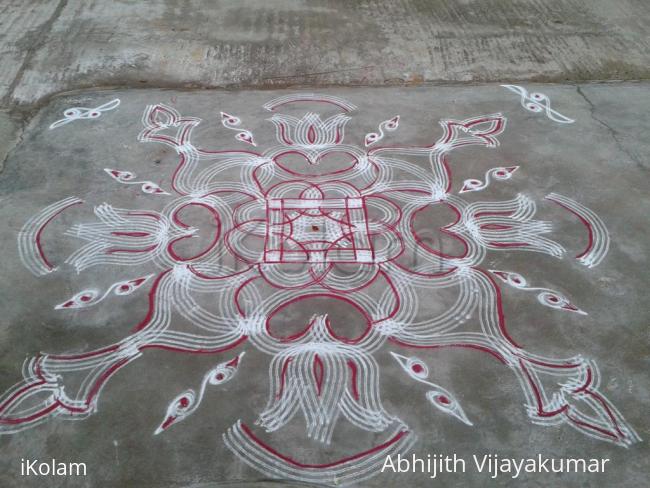 Rangoli: Friday kolam