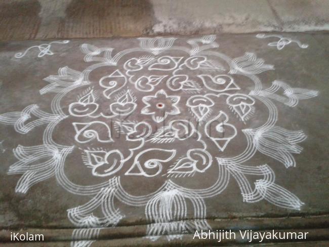 Rangoli: Sangu kolam