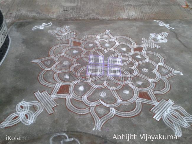 Rangoli: tuesday kolam