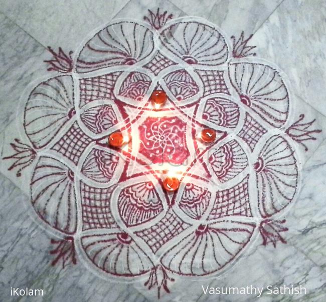 Rangoli: Double stroke padi kolam