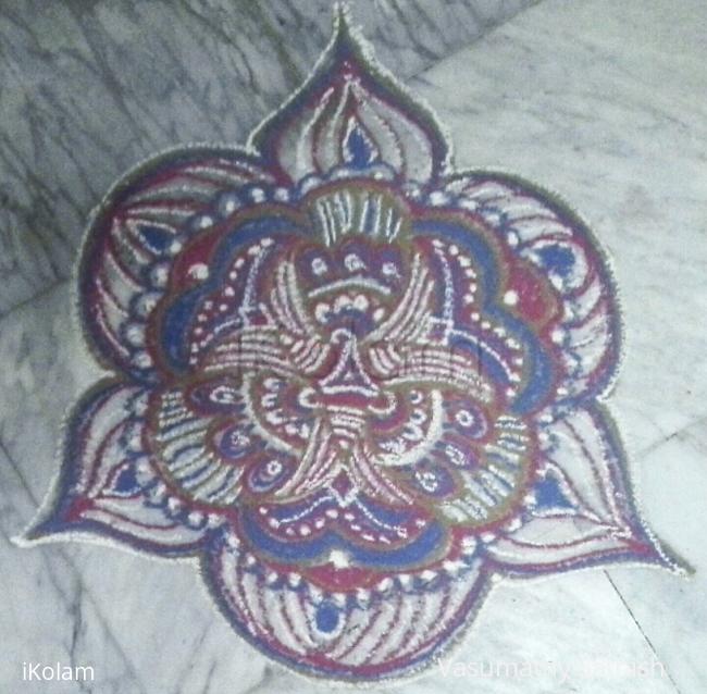 Rangoli: Beginner's freehand rangoli with colours