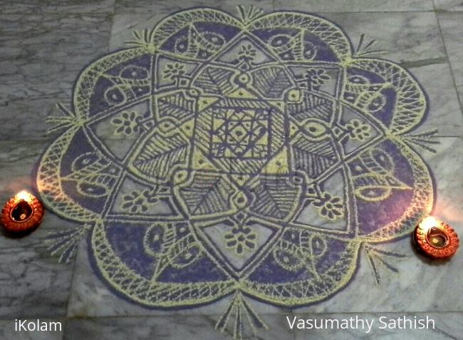 Rangoli:  Freehand rangoli with colours from my margazhi collections