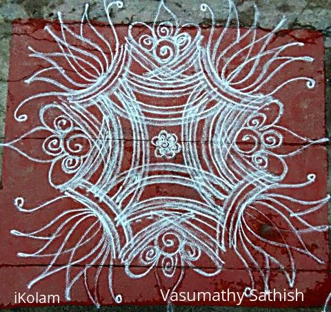 Rangoli: Double stroke Padi kolam