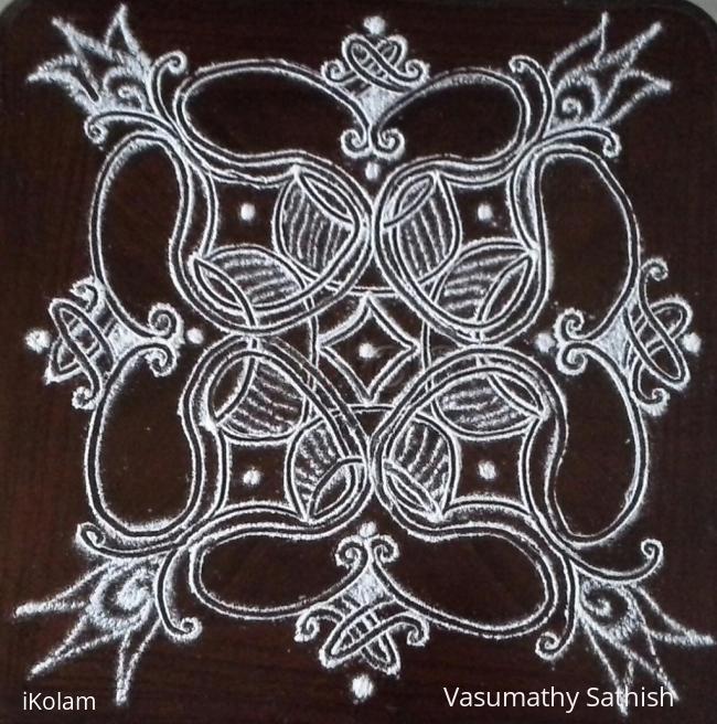 Rangoli: Small padi kolam with rice flour