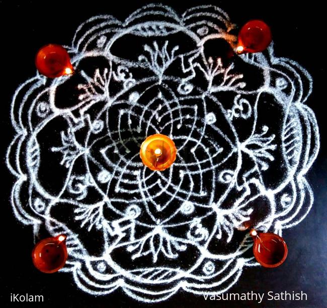 Rangoli: Hridaya Kamalam with Diyas 