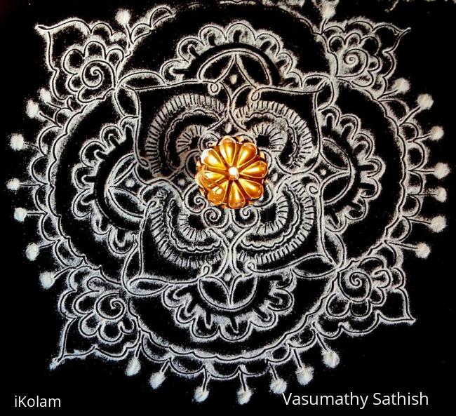 Rangoli: Freehand Pooja kolam with rice flour